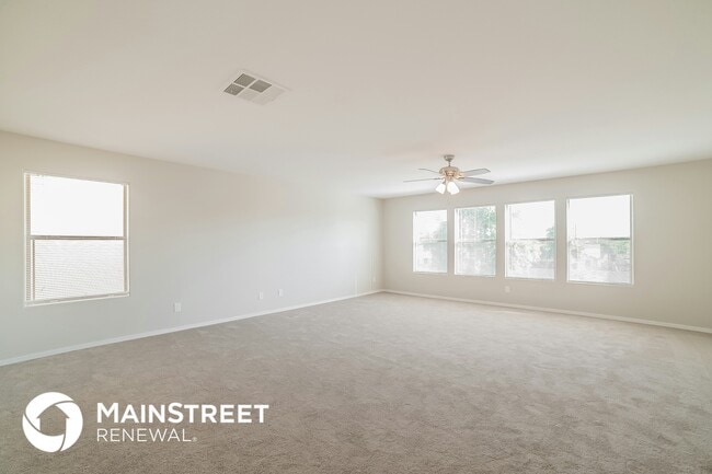 Building Photo - 15651 W Cameron Dr