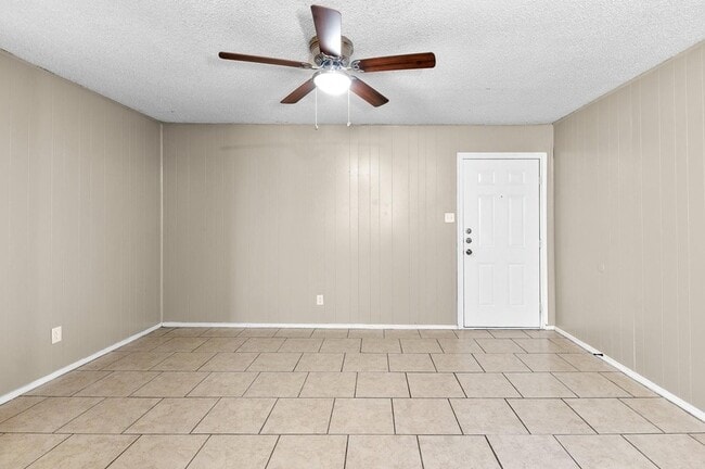 Foto del edificio - 1611 Jones St