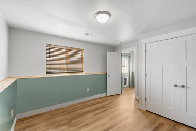 Foto del edificio - 1015 W 3000 N