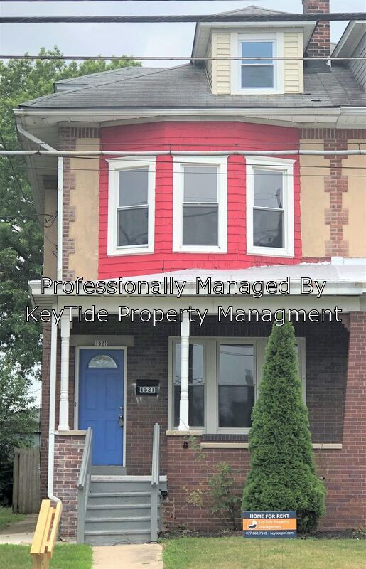 Foto principal - 1521 Hamilton Ave