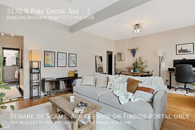 Building Photo - 3170 N Pine Grove Ave