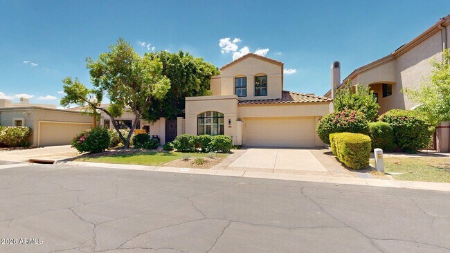 Building Photo - 8100 E Camelback Rd