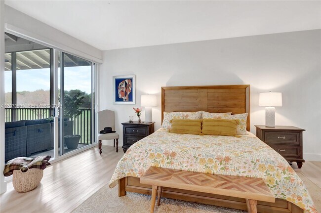 Building Photo - 7616 Boca Lakes Dr