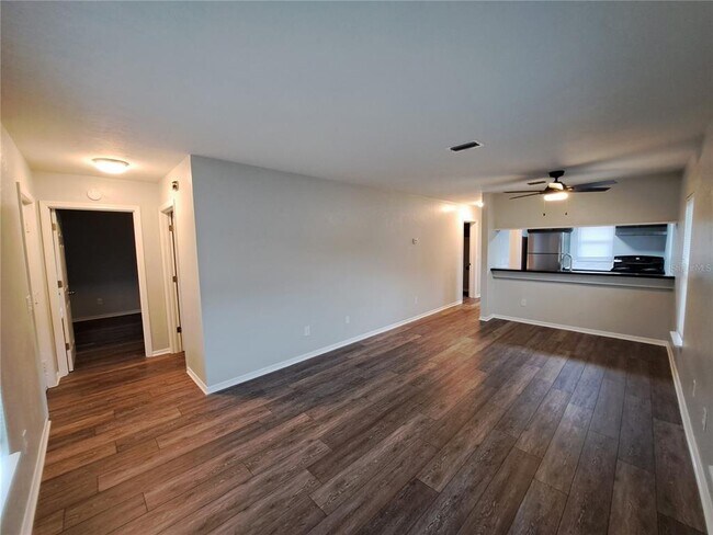 Building Photo - 3209 SW 25th Dr