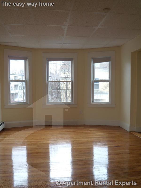Building Photo - 109 Perkins St