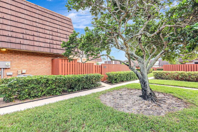 Foto del edificio - 2332 23rd Ct