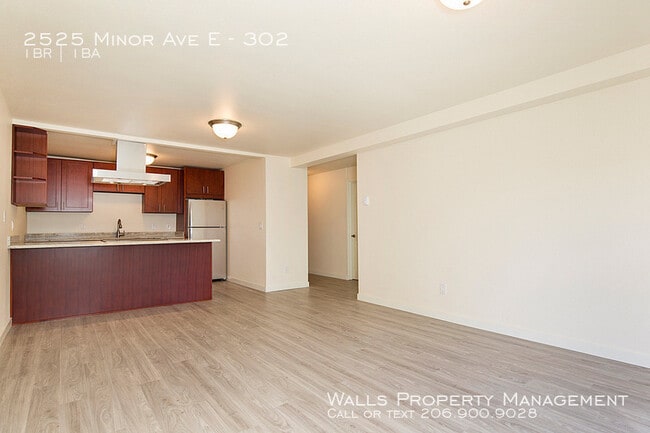 Building Photo - 2525 Minor Ave E