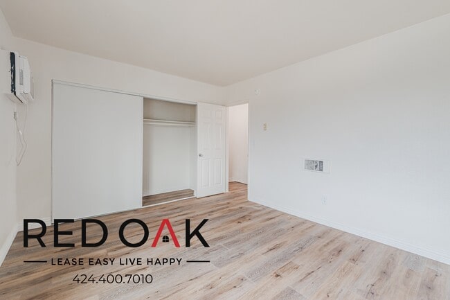 Building Photo - 1930 S Del Mar Ave