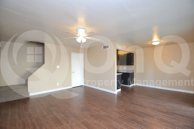 Foto del edificio - 6052 W Golden Ln