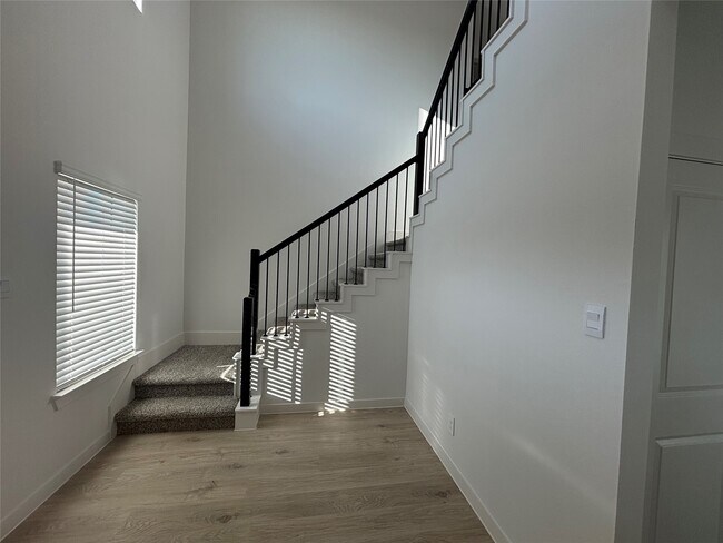 Foto del edificio - 4315 Windsor Frst Ct