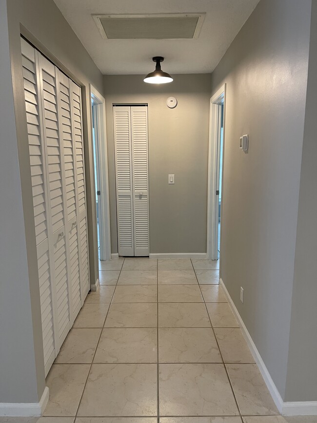 Foto del edificio - 8043 SE Highpoint Way