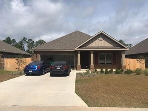 Building Photo - 3605 Turquoise Dr