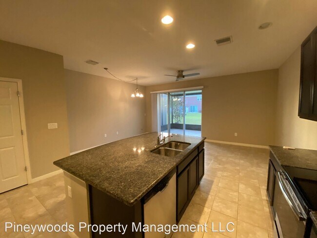 Foto del edificio - 3 br, 2.5 bath House - 7021 Towne Lake Road