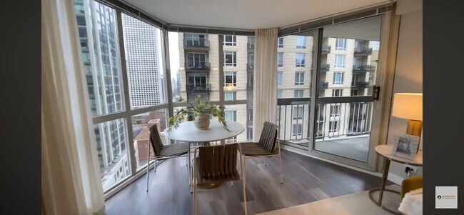 Foto del edificio - 40 E Delaware Pl