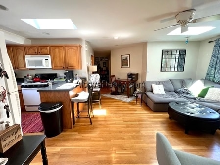 Photo - 24-26 Burnham St Apartment