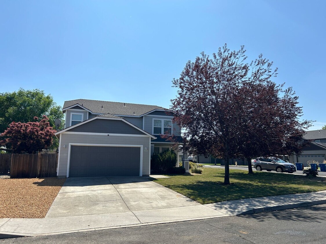 Primary Photo - Home in Antler Ridge Community-Redmond