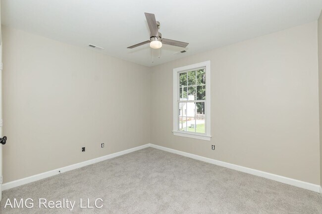 Foto del edificio - 3 br, 2 bath House - 1609 Oak Bend Road
