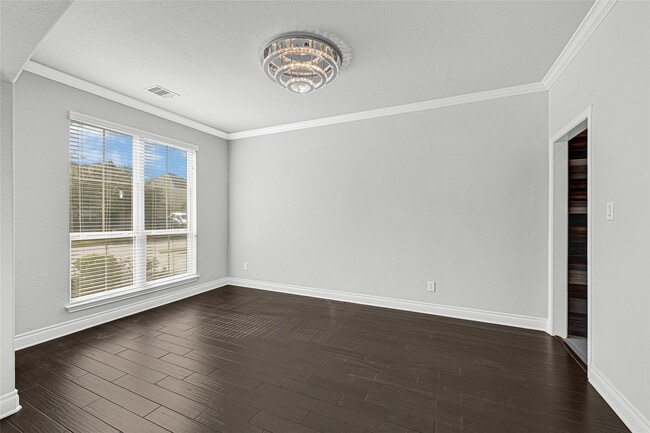 Building Photo - 3430 Golden Cypress Ln