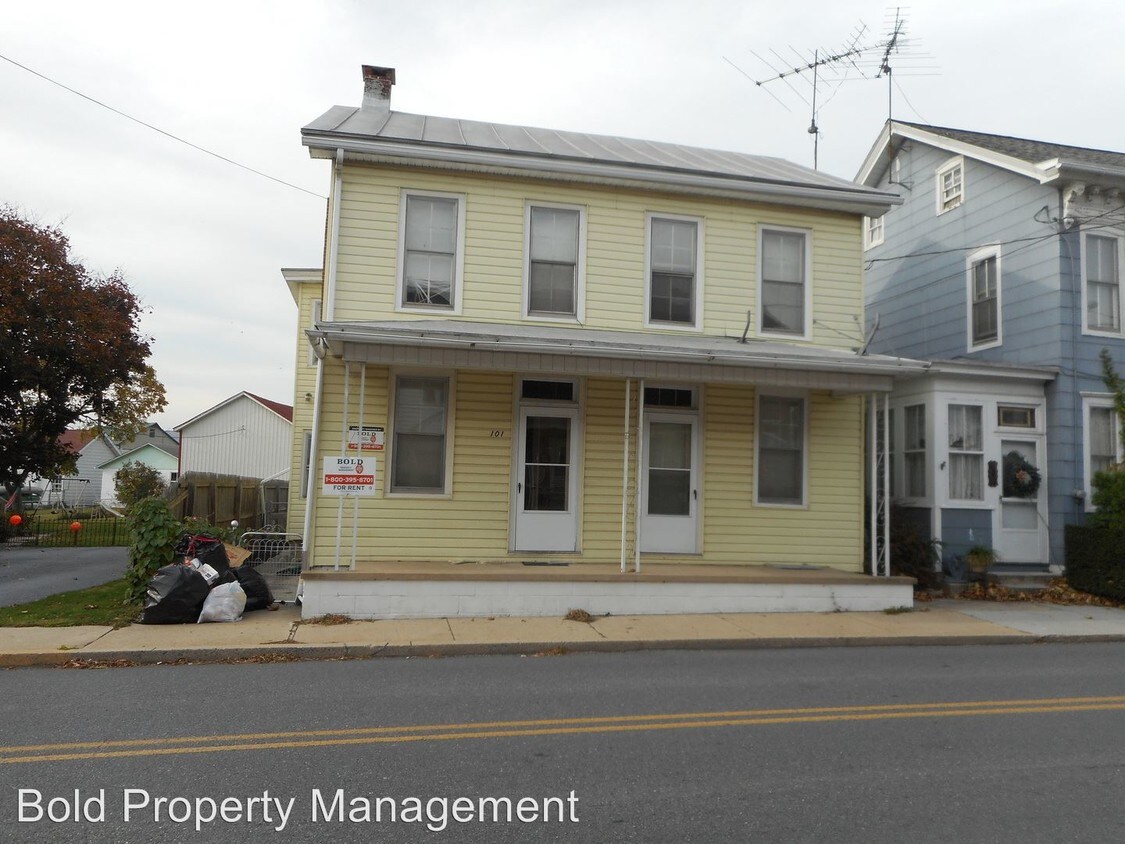Primary Photo - 101 Main St