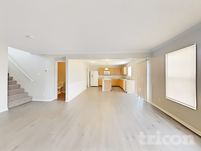 Building Photo - 8144 Crackling Ln