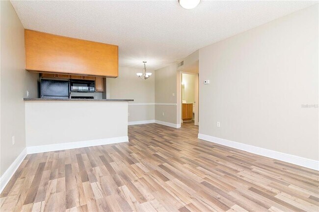 Foto del edificio - 203 Lake Parsons Green