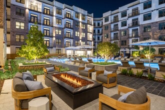 Building Photo - Alexan Junction Heights