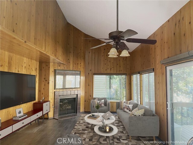 Building Photo - 27721 Peninsula Dr