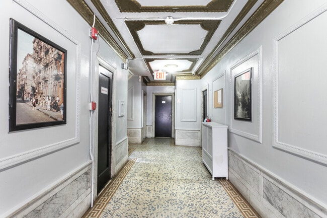 Building Photo - 64 Sip Ave