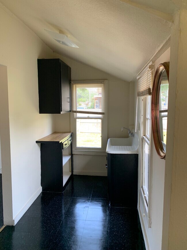 Foto del edificio - 152 3rd St NW