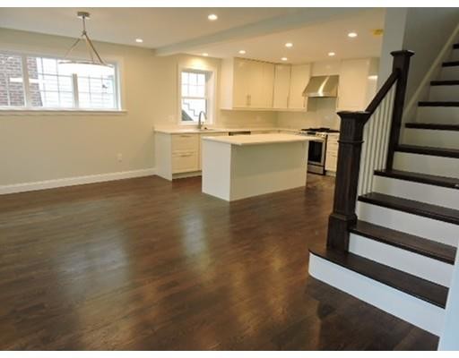Primary Photo - 10 Hazelmere Rd