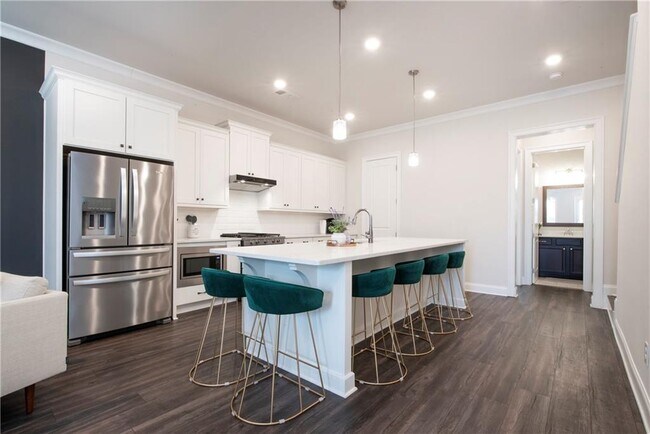 Foto del edificio - 1833 La Dawn Ln NW