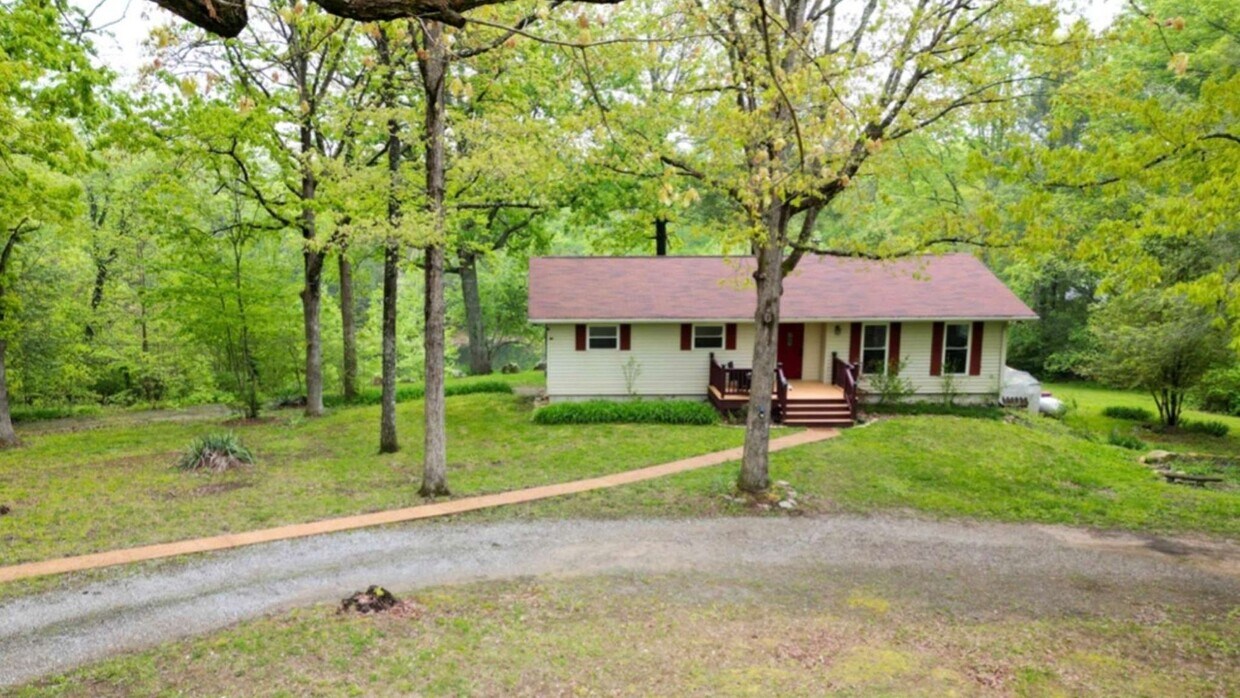 to a beautiful Private Escape home... House Rental in Lookout Mountain, GA