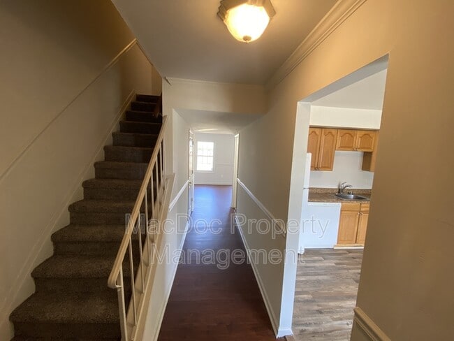 Foto del edificio - 14674 Pinon Ct