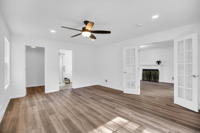 Foto del edificio - 1212 W Healey St