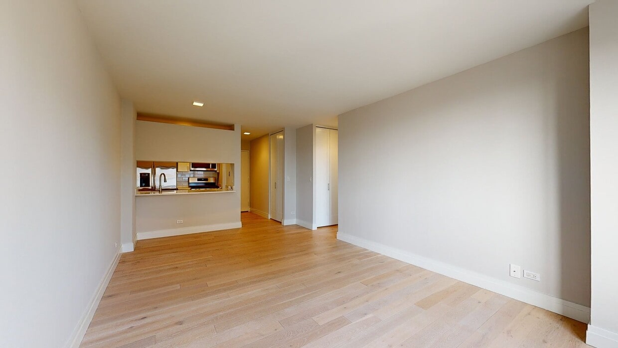 Photo - Windsor Court Apartments