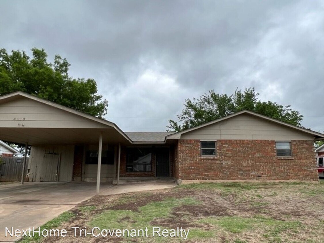 4 br, 1.5 bath House 4210 SE Ford House Rental in Lawton, OK
