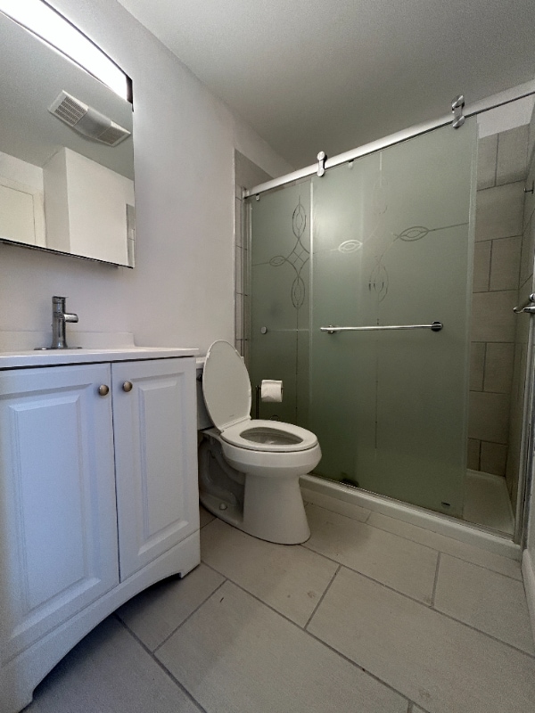 Building Photo - 24 Camp St