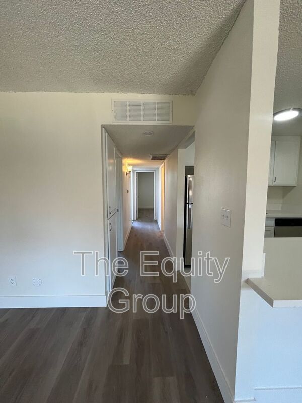 Foto del edificio - 3535 W Campus Ave.