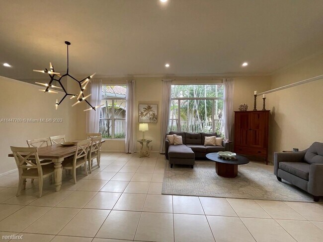 Foto del edificio - 3 br, 3 bath House - 2470 Bay Isle Ct