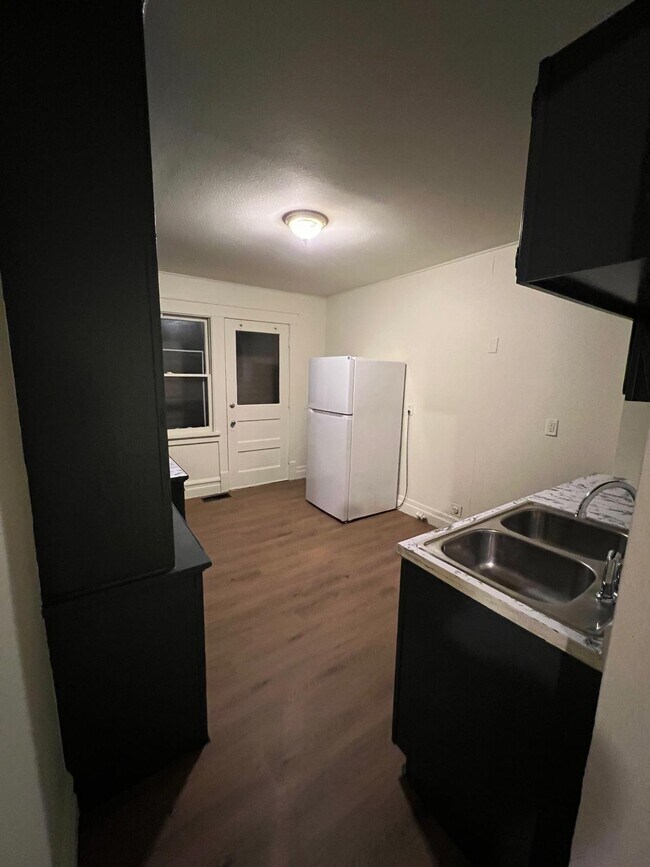 Foto del edificio - 714 McKinley St