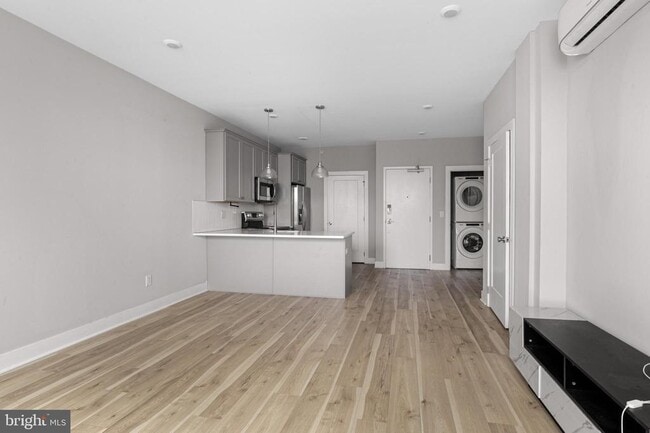 Foto del edificio - 5232 Walnut St