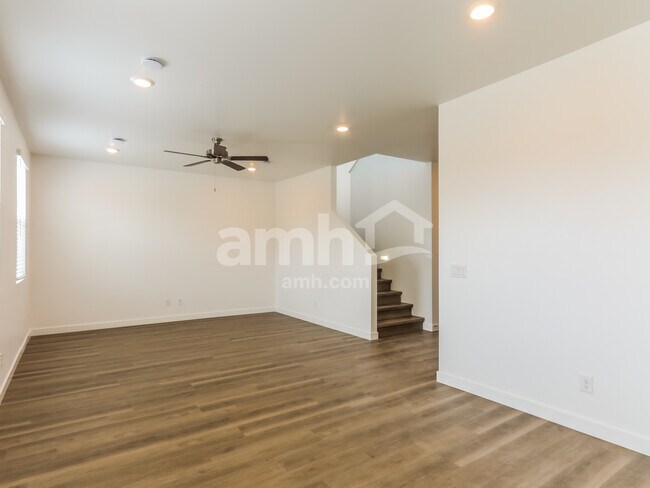 Foto del edificio - 12279 Thunder Creek Pky