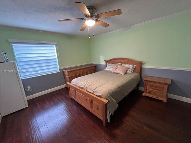 Foto del edificio - 14850 SW 156th St