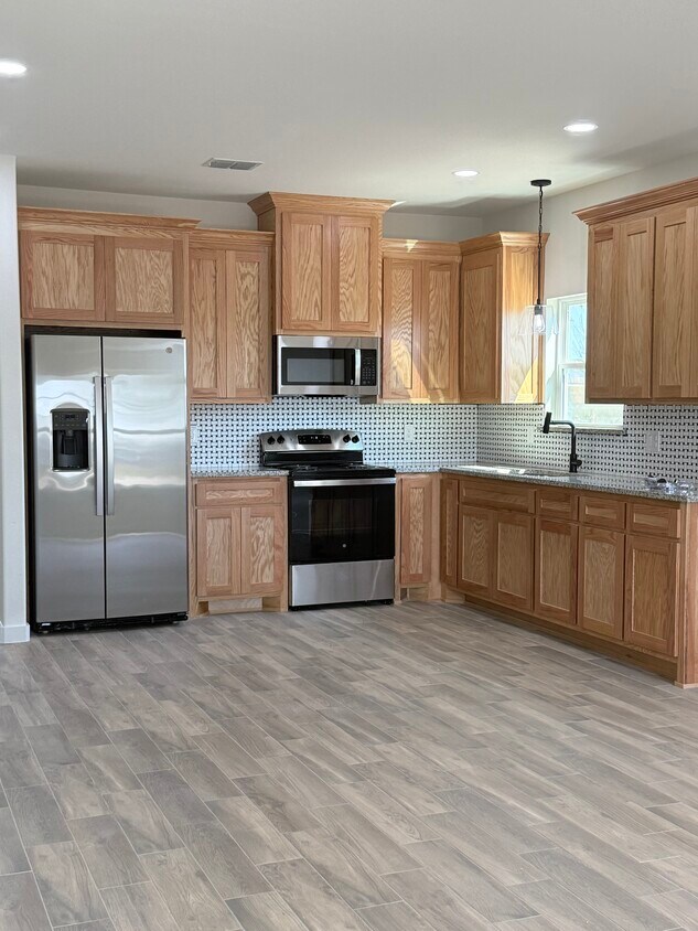 Photo - 382 Private Rd (Rhome, TX)