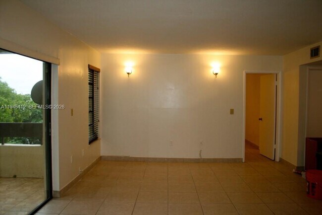 Foto del edificio - 8820 SW 123rd Ct