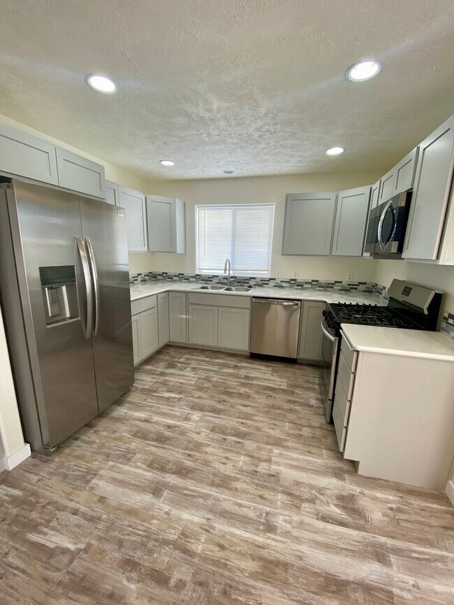 Foto del edificio - Beautiful home in highly sought after CDA ...
