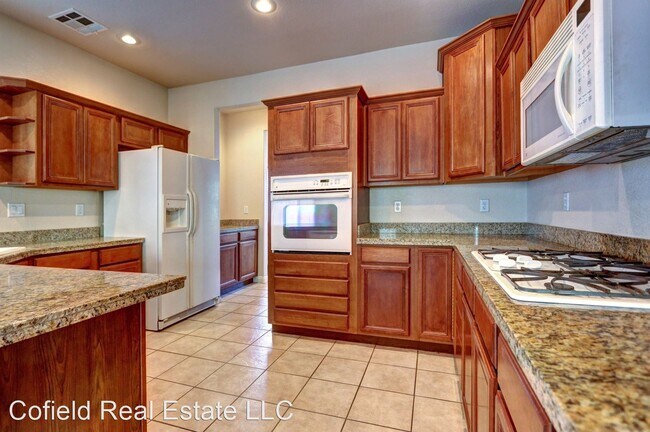 Building Photo - 10532 Brownsville Ave