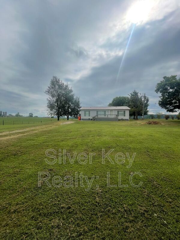 Building Photo - 334 Co Rd 319