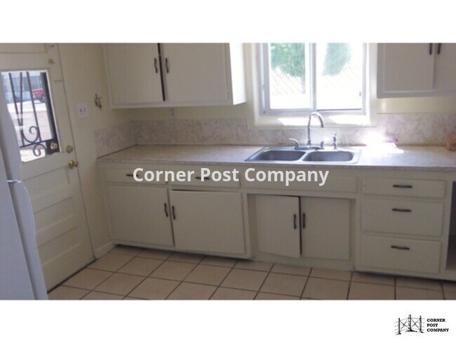 Foto del edificio - Pending Application!