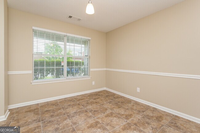 Foto del edificio - 6792 Foxfire Pl